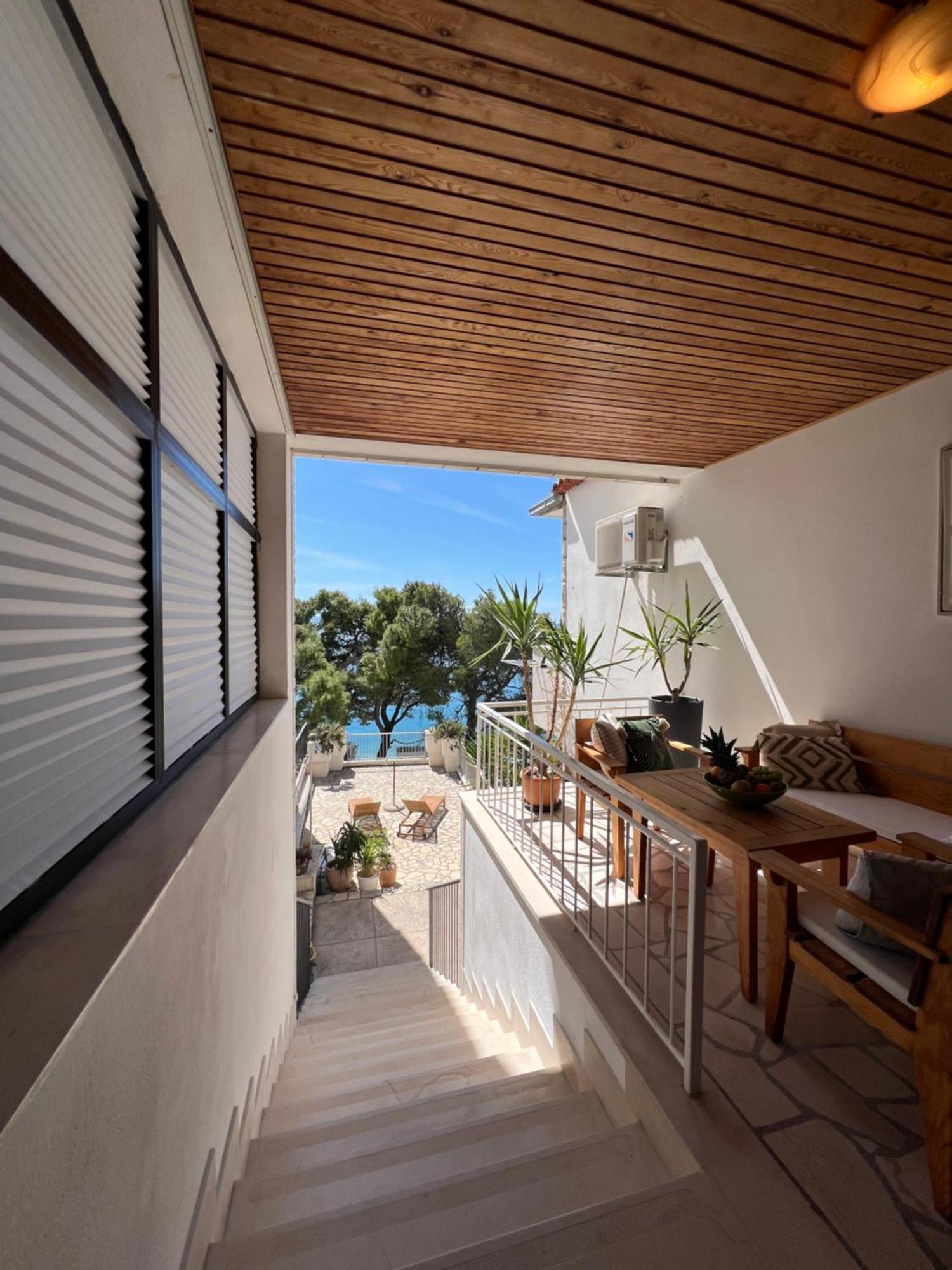 Apartment Chiara Tucepi Exterior photo